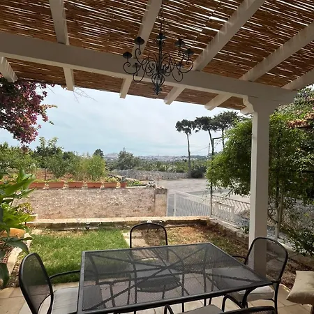La Loggia Di شقة